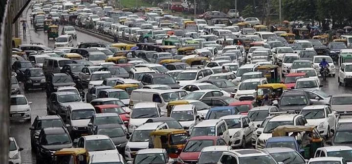 An aerial view of a packed traffic jam